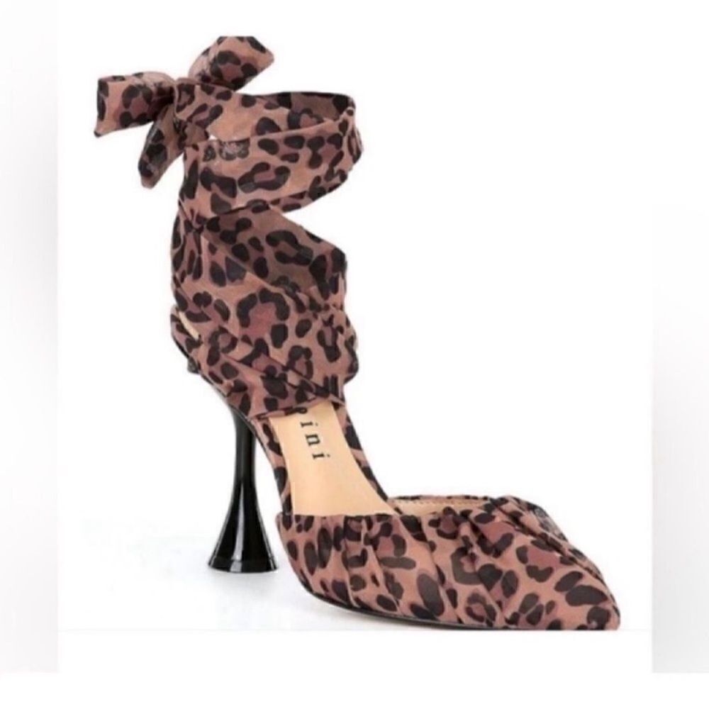 Gianni Bini Leopard Print Chiffon Lace Up
Pump(Size 6M)